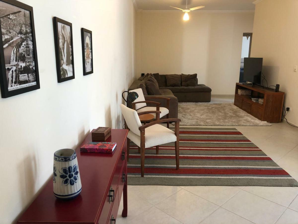 Apartamento com Vista da Piscina